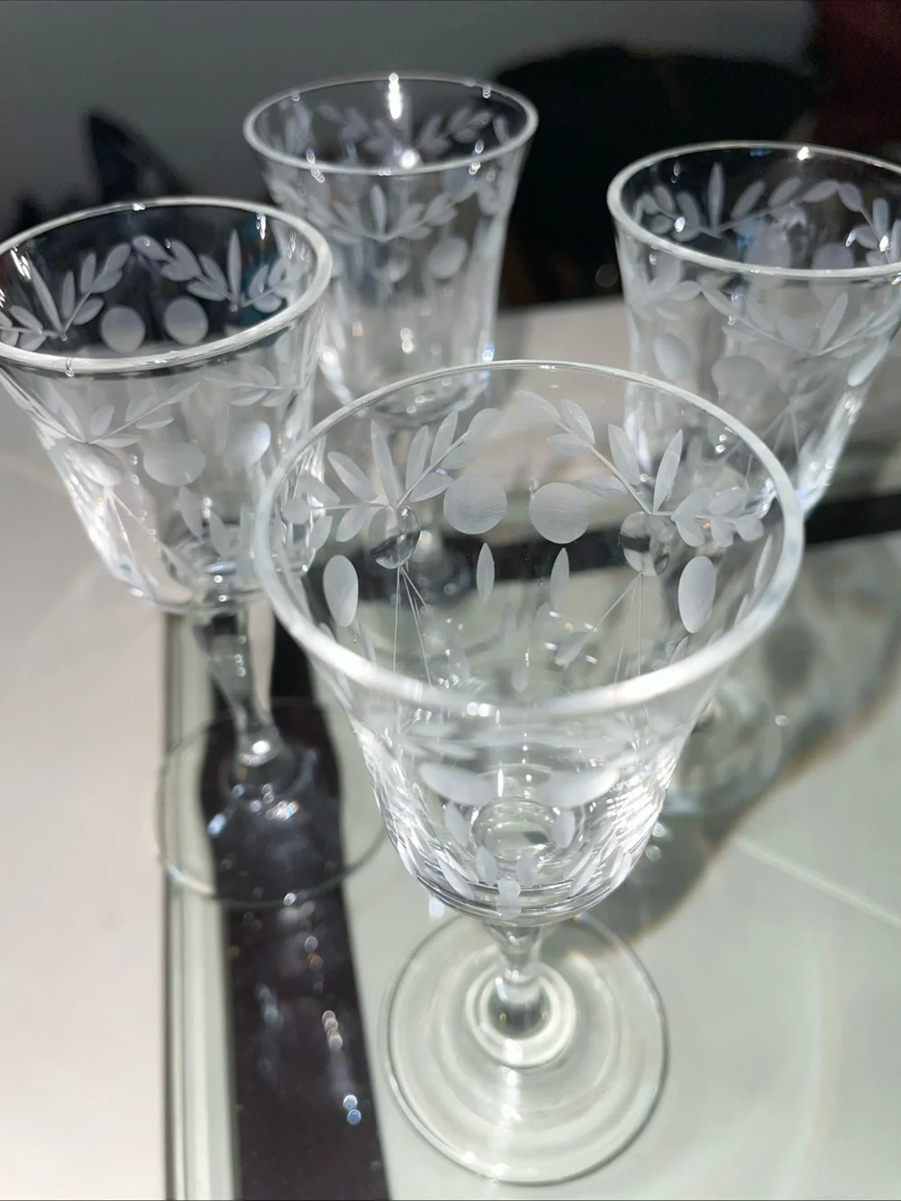 N/A elegant clear
